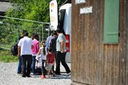 Die ersten Asylbewerber treffen in Alpnach ein. (Bild: Corinne Glanzmann / Neue OZ)