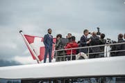 Aufwendige Werbekampagne: Der indische Filmstar Ranveer Singh posiert für Schweiz Tourismus auf dem Vierwaldstättersee. (Bild: Dominik Wunderli (Luzern, 2. März 2017))