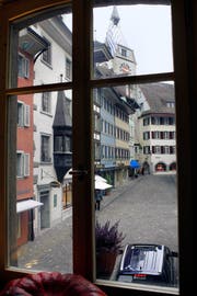 Die Zuger Altstadt soll nicht zur Partymeile werden. (Archivbild Werner Schelbert)