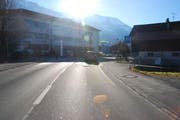 Die Obwaldner Kantonspolizei hat die Lichtverhältnisse beim Unfallort festgehalten. (Bild: Kantonspolizei Obwalden)