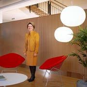 Seco-Chefin Marie-Gabrielle Ineichen-Fleisch: «Ich arbeite sicher gern. Aber ich hatte nie das Gefühl, mehr leisten zu müssen, um mich gegen einen Mann durchzusetzen.» (Bild: Keystone/Gaetan Bally)