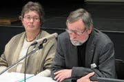 Hansruedi Kleiber SJ, Leiter des Pastoralraums Stadt Luzern, und Ute Studer-Merkle, Präsidentin des Grossen Kirchenrates. (Bild: pd)
