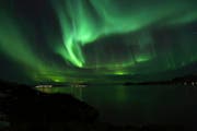 Kosmische Leuchtshow: Stolz präsentiert sich die Korona bei Tromsø. (Bild: Stefanie Nopper / luzernerzeitung.ch)