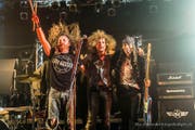 Luke Gasser (Mitte) mit Riodi Halter und Zach Prather (rechts): Sie spielten vor einer Woche als Vorband von Nazareth auch im «Z 7» in Pratteln. (Bild: PD/Mike Weibel)