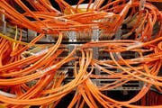 Die elf Zuger Gemeinden haben eine IG gegründet, um bei der Beschaffung von Soft- und Hardware mitzureden. (Bild: Keystone/Cornelis Gollhardt/laif)