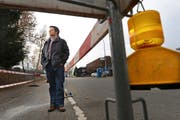 Hier wird bald ein Container errichtet, in dem Prostituierte Beratung, Schutz und Wärme finden. Der Brennpunkt «Ibach» ist in Maurice Illis Alltag als Luzerner Sicherheitsmanager allgegenwärtig. (Bild Eveline Beerkircher)
