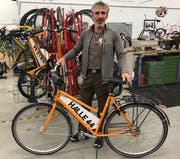 Christoph Balmer, der neue Leiter der Velowerkstatt, in der HALLE 44. (Bild: ild: PD/VAM)