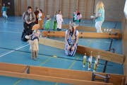 Ein ganz besonderer Spass: Römer wegkegeln. (Bild Martin Uebelhart)