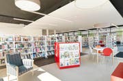 Auch ausserhalb der Bildung stellt Ebikon neue Angebote zur Verfügung: Im Gebiet Riedmatt etwa hat die Bibliothek Ebikon zentrale und grosszügige Räume erhalten. (Bild: pd)
