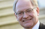 Im Februar wird der Nachfolger von Ex-Finanzdirektor Hans Wallimann gewählt. (Bild: Keystone / Urs Flüeler)