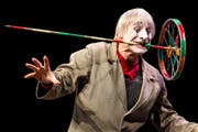 Auftritt im KKL Anfang 2015: Auf der Bühne solo. (Bild: Neue LZ / Philipp Schmidli)