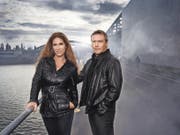 Ursula Poznanski (47) und Arno Strobel (53): Zusammenarbeit gelungen. (Bild: Gaby Gerster, PD)