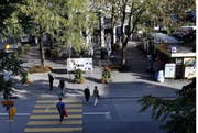 Der Stadtrat will diesen (nördlichen) Teil des Bundesplatzes in Kirschtortenplatz umbenennen. (Bild: Werner Schelbert / Neue ZZ)