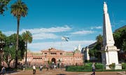 Ein Ziel von Leuthards Reise: der Präsidentenpalast Casa Rosada.Bild: Getty (Buenos Aires, 14. November 2015)