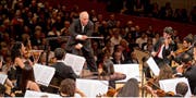 Daniel Barenboim dirigiert das West-Eastern Divan Orchestra im KKL. (Bild: LF / Georg Anderhub)