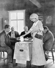 Finnland, damals noch Grossfürstentum unter russischer Herrschaft, führte 1906 das Frauenstimmrecht ein. Das Bild stammt von 1913. (Bild: Getty)