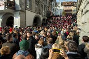 Populär: Rotsee-Husaren spielen am Fasnachtssamstag unter der Egg. (Archivbild Philipp Schmidli)