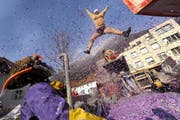 Die Fasnacht im Kanton Uri verlief ohne grössere Probleme. Im Bild der Umzug in Altdorf am Güdelmontag. (Bild Angel Sanchez/Neue UZ)