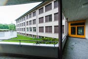 Das Schulhaus Staffeln in der Stadt Luzern soll durch einen Neubau ersetzt werden. (Bild: Roger Grütter)