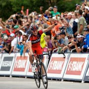 Mathias Frank will künftig für IAM Cycling jubeln. (Bild: Keystone)