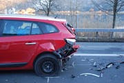 Wegen des Unfalls kam es in beiden Fahrtrichtungen zu grossen Rückstaus bis in den frühen Abend. (Bild: Kantonspolizei Obwalden)