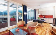 Ein Zimmer im Hapimag-Alpenresort Interlaken. (Bild: PD)