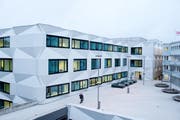Das Universitätsgebäude in Luzern. (Bild: Dominik Wunderli / Neue LZ)