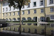 Die Mitarbeiterbefragung der Klinik Oberwil fällt nicht gut aus. (Bild: Alexandra Wey (Zug, 30. September 2011))