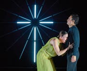 Nicole Chevalier als Manon und Diego Silva als Des Grieux. (Bild: Ingo Höhn)