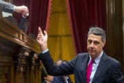 Zum neuen Parlamentsvorsitzenden wurde der Separatist Roger Torrent gewählt. Er ist ein Hardliner. (Bild: Quique Garcia / EPA (Barcelona, 17. Januar 2018))