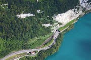 An der Axenstrasse wird demnächst gebaut. (Bild: pd)