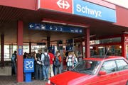 Künftig führt eine Buslinie direkt von Seewen zum Bahnhof Schwyz in Seewen. (Bild Corinne Schweizer/Neue SZ)