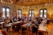 Eine SP-Stadträtin tritt aus dem Grossen Stadtrat zurück. Im Archivbild: Eine Stadtratssitzung im Rathaus Luzern. (Bild: LZ / Dominik Wunderli)