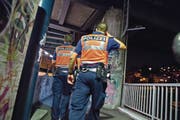 Eine Patrouille der Luzerner Polizei: Laut dem Kommandanten braucht es mehr Personal. (Archivbild: Dominik Wunderli)