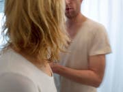 Auch Männer sind von häuslicher Gewalt betroffen (gestelltes Bild) (Bild: KEYSTONE)