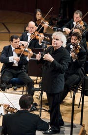 Simon Rattle zeigte beides: Gefühl und Humor. (Bild: LF/Priska Ketterer)