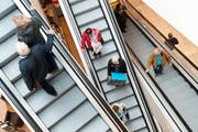 Ein Blick in das Emmen-Center, eines der grössten Einkaufszentren der Schweiz. (Bild: Boris Bürgisser / Neue LZ)