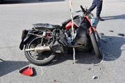 Das Motorrad erlitt erheblichen Sachschaden. (Bild: pd)