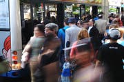 Noch nie benützten so viele Passagieren den VVL wie im vergangenen Jahr. (Bild: Boris Bürgisser / Neue LZ)