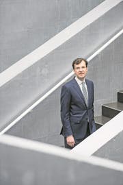 «Wir müssen uns auf einen sehr rauen Wind gefasst machen»: Christoph Schaltegger. (Bild: Boris Bürgisser (Luzern, 14. Februar 2017))