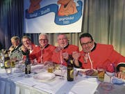 En Guete! Die Gnagi-Zunft-Oberen (von links): Charlie Bösch, Seppi Schärli, Hans Pfister und Guido Jacopino im Casino. (Bild: Roman Hodel (Luzern, 29. Januar 2018))