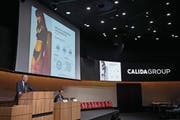Calida-Konzernchef Reiner Pichler (links) und der abtretende Finanzchef Thomas Stöcklin an der gestrigen Bilanzmedienkonferenz in Zürich. (Bild: Corinne Glanzmann (Zürich, 5. März 2018))
