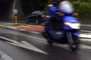 Ein Rollerfahrer verunfallte auf der Küssnachterstrasse. (Symbolbild) (Bild: Archiv)