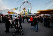 Am Eröffnungstag der Zuger Messe am 24. Oktober 2009. (Bild Stefan Kaiser/Neue ZZ)