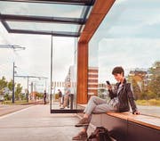 Einmal installiert, immer dabei: Dank der SBB Mobile App ist der persönliche Billettautomat stets griffbereit.