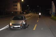 Das Auto wurde bei der Kollision leicht beschädigt. (Bild: Kantonspolizei Nidwalden)