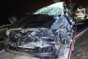 Das total zerstörte Unfallauto. (Bild Luzerner Polizei)