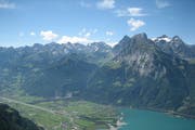 Das untere Reusstal in Uri soll mit einer neuen Strasse entlastet werden. (Archivbild) (Bild: Kari Kempf)