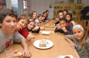 Ab Sommer 2010 gibt es in Kriens einen neuen Schülerhort. Im Bild ein Hort in Reussbühl im November 2007. (Archivbild Adrian Stähli/Neue LZ)