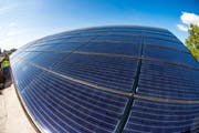 Erneuerbare Energien vermehrt nutzen – dem will sich der Kanton Luzern in der Totalrevision des kantonalen Energiegesetzes verschreiben. (Symbolbild) (Bild: Roger Gruetter / LZ)